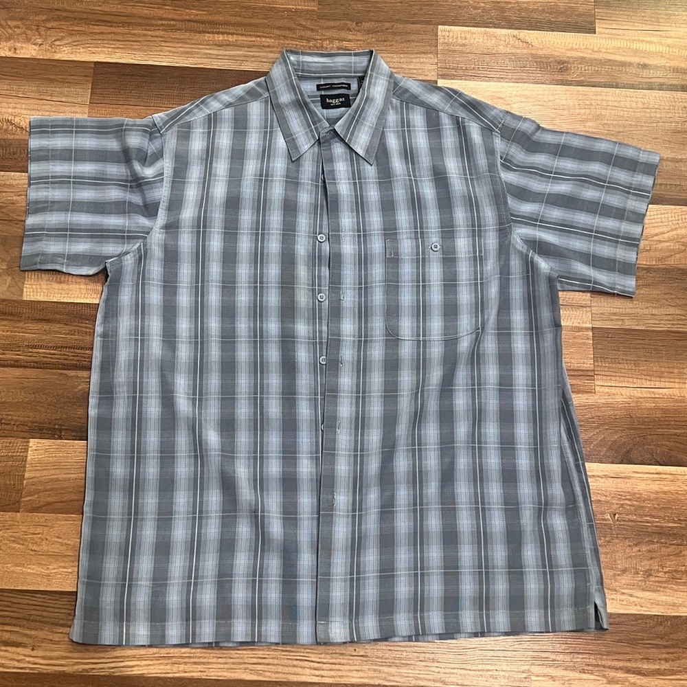 MENS BLUE/GRAY HAGGAR LUXURY MICROFIBER- BUTTON DOWN SHIRT WITH POCKET